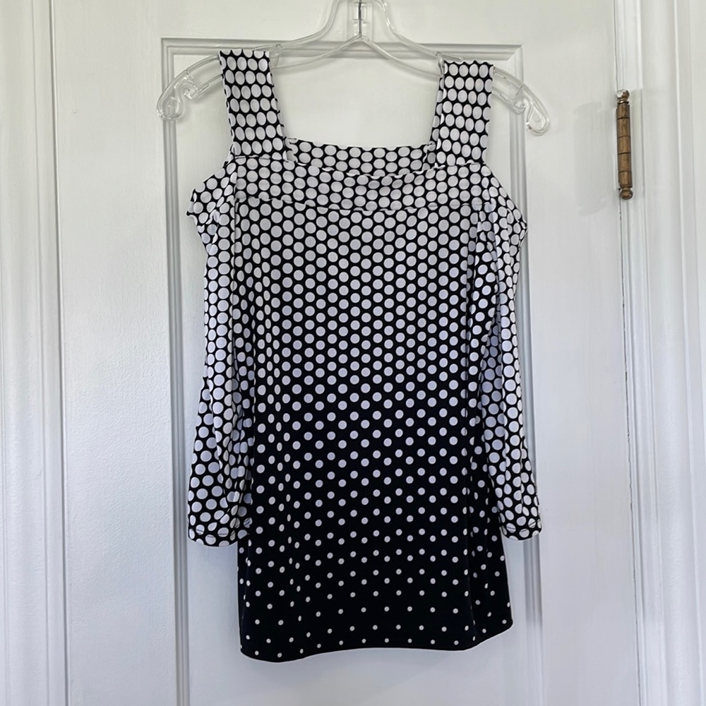 Chico’s cold shoulder women’s top size 0